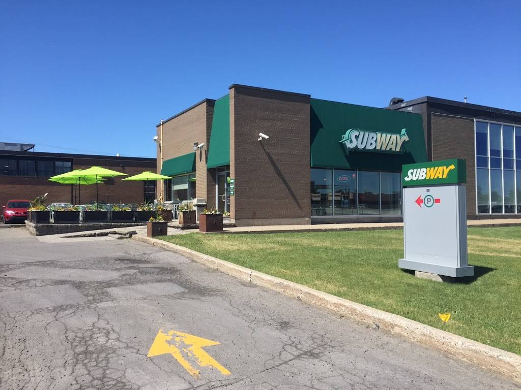 Subway | restaurant | 200 Montée de Liesse, Saint-Laurent, QC H4T 1N6, Canada | 5149395451 OR +1 514-939-5451