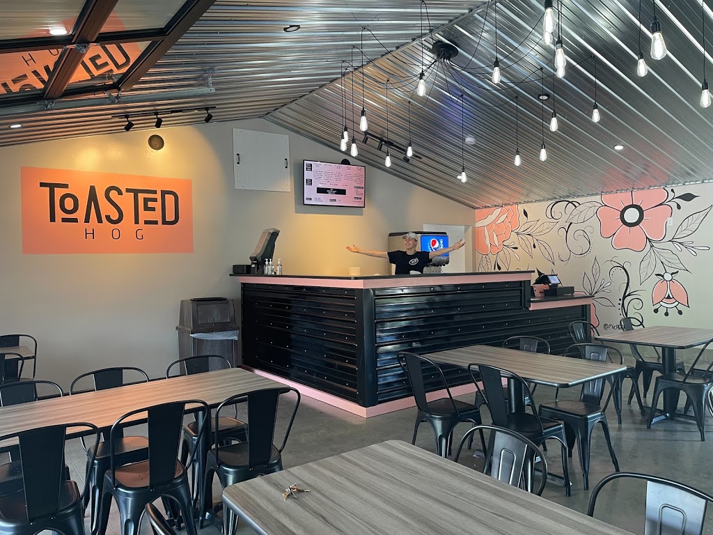 Toasted Hog | restaurant | 9297 Erie Rd, Angola, NY 14006, USA | 7167807161 OR +1 716-780-7161
