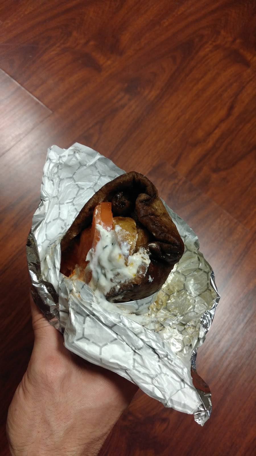 Crave Astoria | restaurant | 28-55 36th St, Astoria, NY 11103, USA | 7187264976 OR +1 718-726-4976