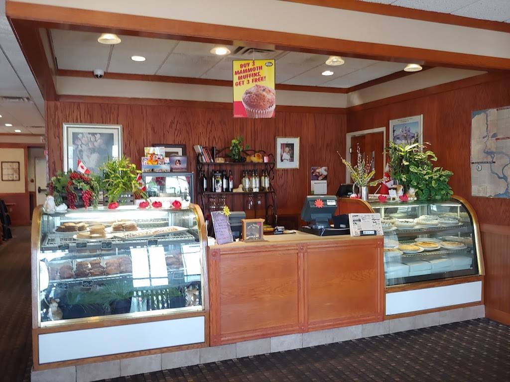 Perkins Family Restaurant & Bakery | restaurant | 89 Meadowvale Dr, St. Catharines, ON L2N 3Z8, Canada | 9059354522 OR +1 905-935-4522