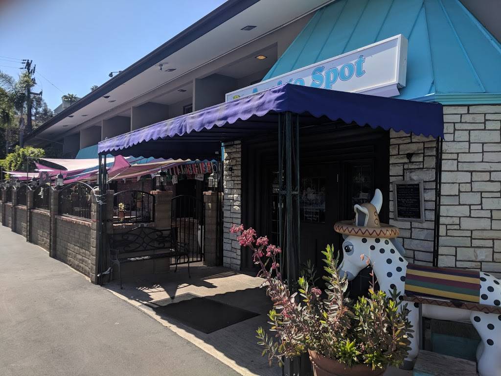 Amigo Spot | restaurant | 1333 Hotel Cir S, San Diego, CA 92108, USA | 6192972231 OR +1 619-297-2231