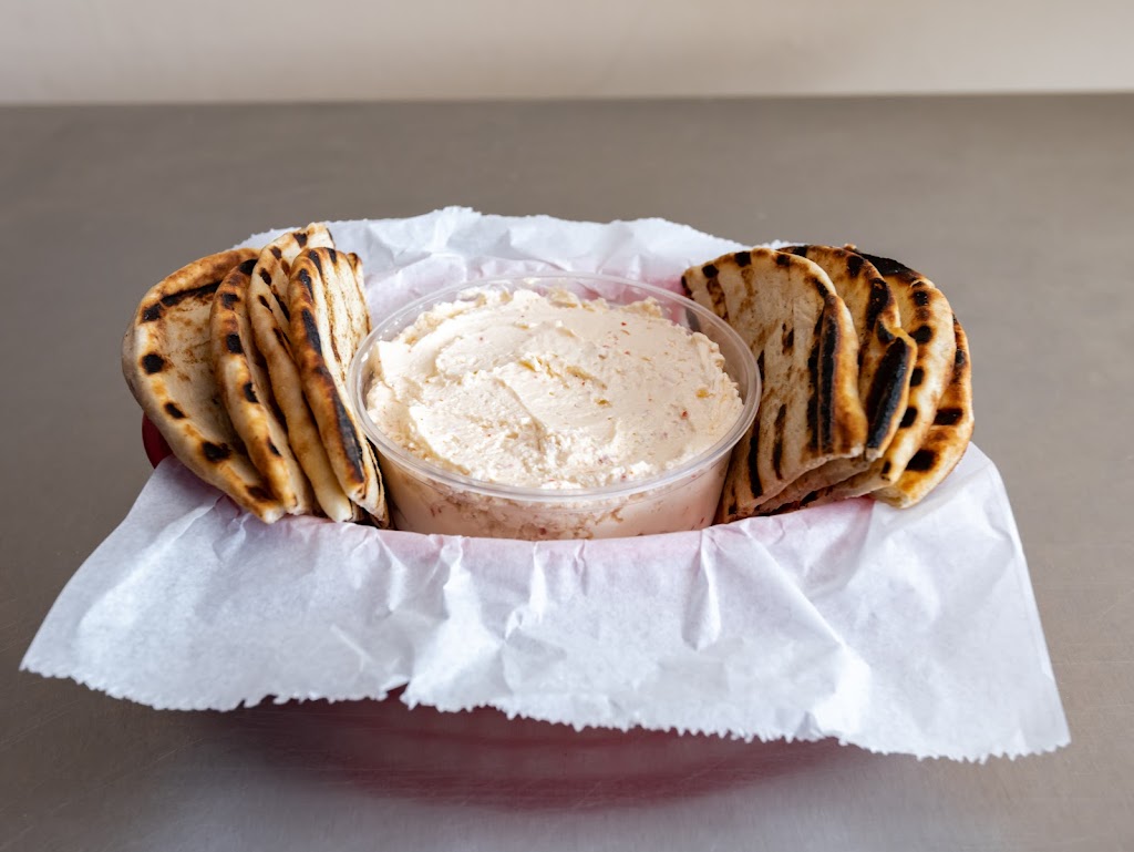 The Gyro Spot | restaurant | 128 Washington St, Salem, MA 01970, USA | 9785948402 OR +1 978-594-8402