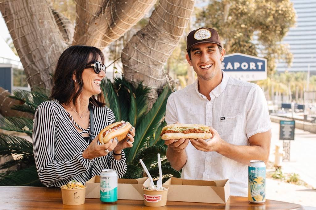 Samburgers | restaurant | 807 W Harbor Dr, San Diego, CA 92101, USA | 6192334300 OR +1 619-233-4300