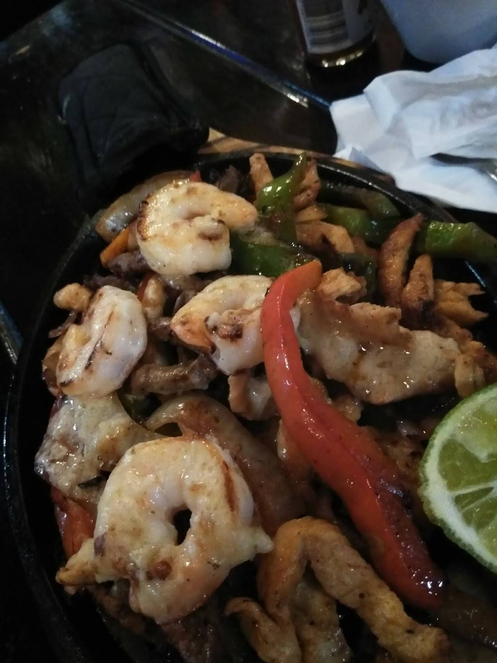 El capitan mexican grill & cantina | restaurant | 4240 California Ave suite C, Bakersfield, CA 93309, USA | 6613280500 OR +1 661-328-0500