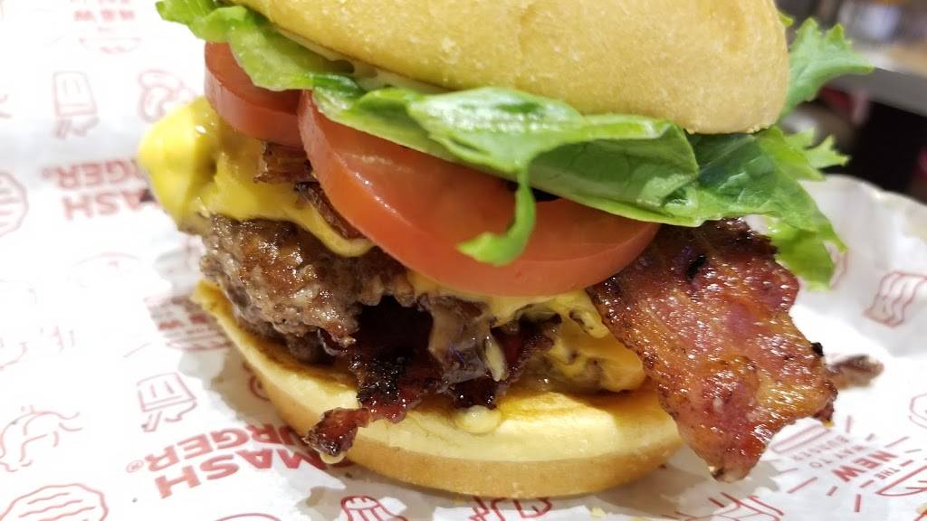 Smashburger | restaurant | 2027 Von Schilling Dr, Hampton, VA 23666, USA | 7578277128 OR +1 757-827-7128