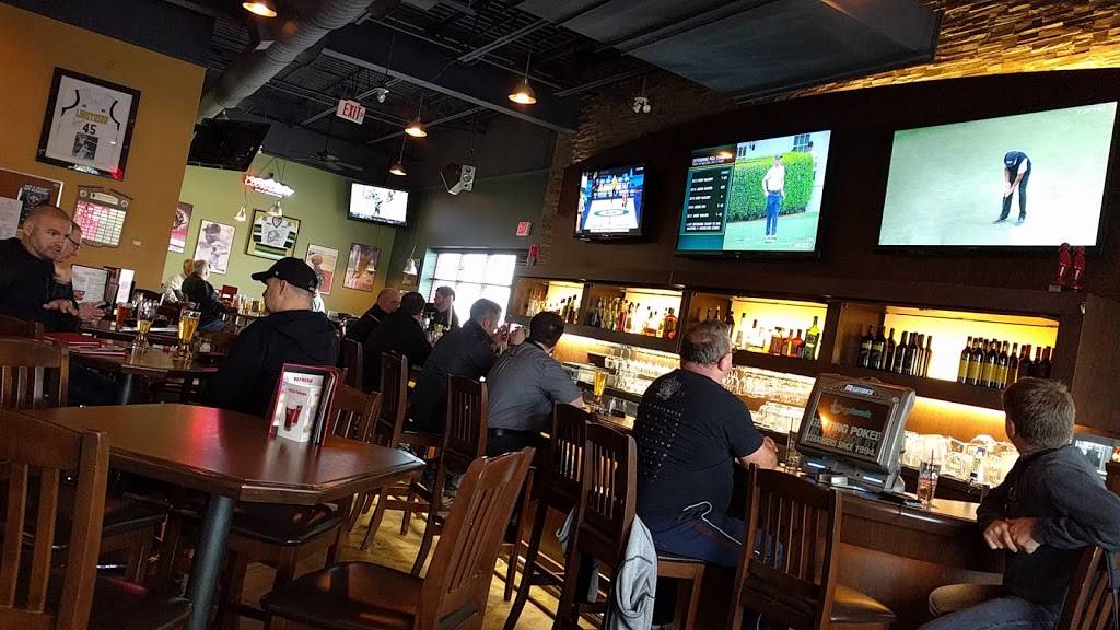 Boston Pizza | restaurant | 3090 Wonderland Rd S, London, ON N6L 1A6, Canada | 5194725001 OR +1 519-472-5001