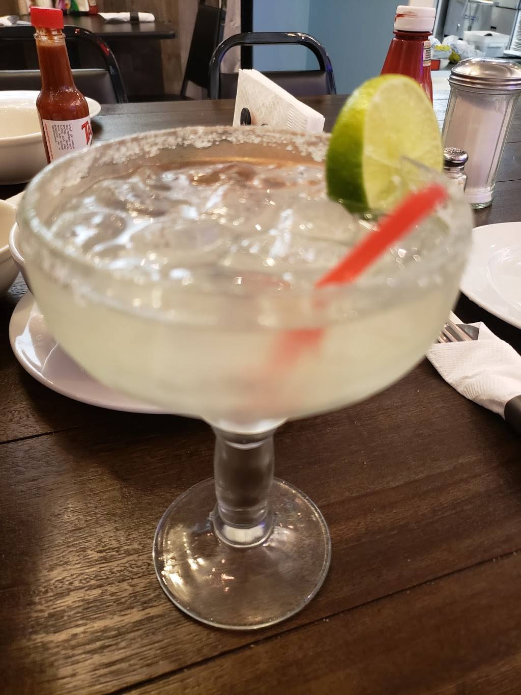 Sabor a Mar | restaurant | 533 Weeden St, Pawtucket, RI 02860, USA | 4012051403 OR +1 401-205-1403