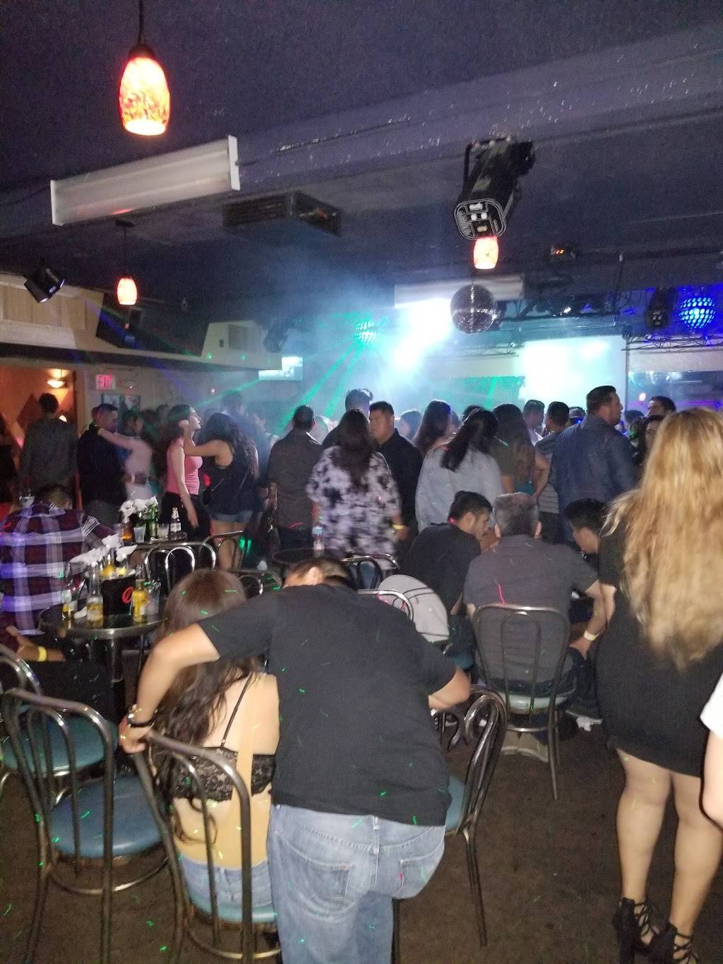 Bravo Night Club | night club | 1490 S Anaheim Blvd, Anaheim, CA 92805, USA | 7145332291 OR +1 714-533-2291