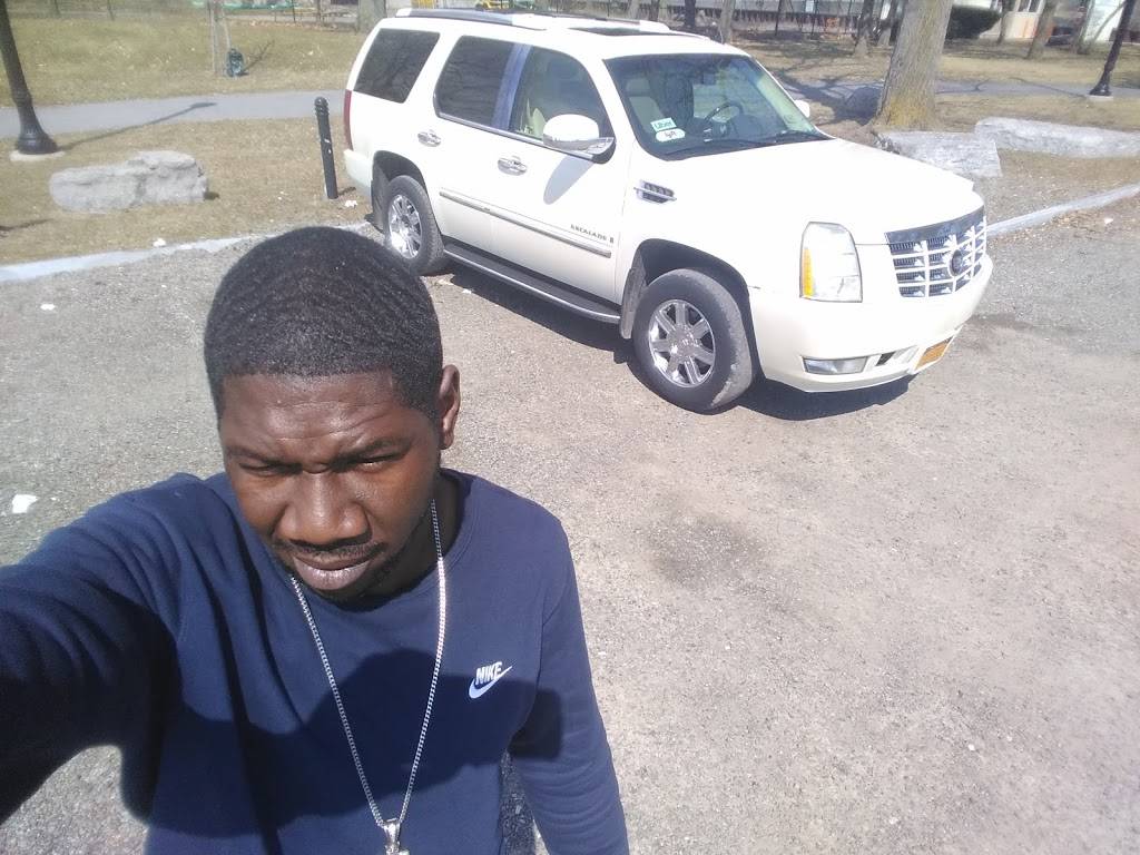 Kin Xpress | restaurant | 1829 Genesee St, Buffalo, NY 14211, USA | 7168928888 OR +1 716-892-8888