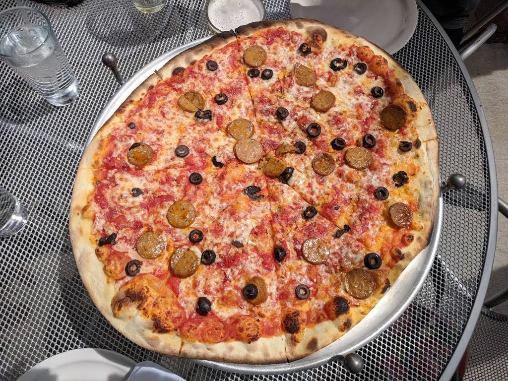 Protos Pizza-Longmont | restaurant | 600 S Airport Rd B, Longmont, CO 80503, USA | 3034855000 OR +1 303-485-5000