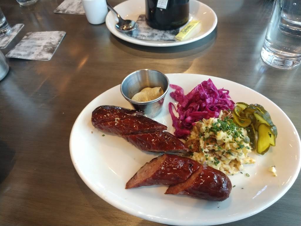 Wheelhouse | restaurant | 1617 Hi Line Dr Ste. 390, Dallas, TX 75207, USA | 2143075690 OR +1 214-307-5690