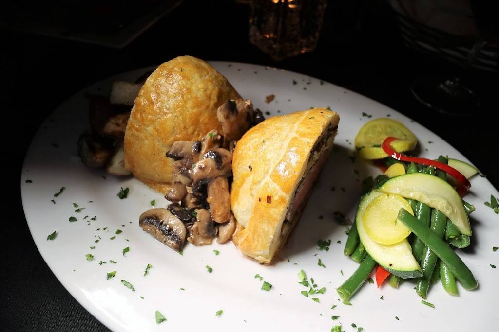 Diamonds of Hamilton | restaurant | 661 NJ-33, Hamilton Township, NJ 08619, USA | 6099817900 OR +1 609-981-7900