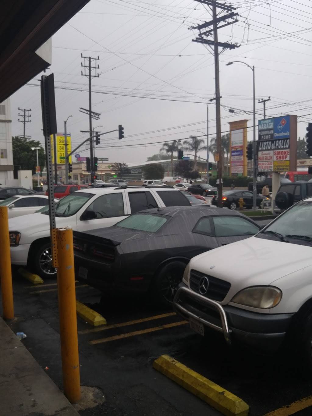 Dominos Pizza | meal delivery | 6805 Sepulveda Blvd, Van Nuys, CA 91405, USA | 8189090088 OR +1 818-909-0088