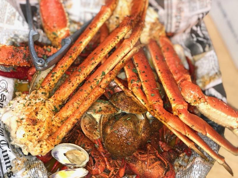 Catfish Willys Seafood & Crab Shack | restaurant | 5724 E Virginia St, Evansville, IN 47715, USA | 8124012233 OR +1 812-401-2233