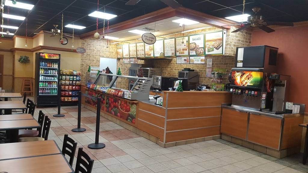 Subway Restaurants | restaurant | 5040 S Cottage Grove Ave, Chicago, IL 60615, USA | 7735367827 OR +1 773-536-7827