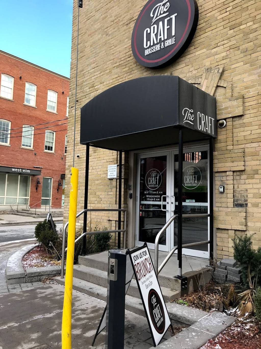 The Craft Brasserie & Grille | restaurant | 107 Atlantic Ave, Toronto, ON M6K 1Y2, Canada | 4165352337 OR +1 416-535-2337