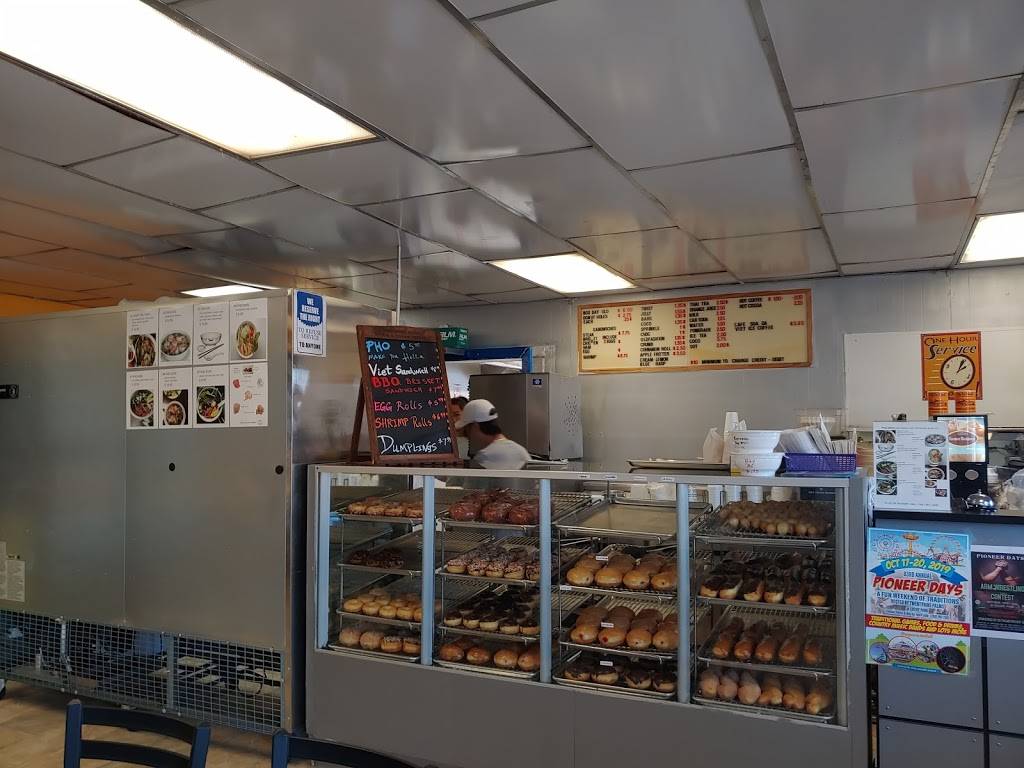 Jelly Donut | bakery | 73570 Twentynine Palms Highway, Twentynine Palms, CA 92277, USA | 7603674202 OR +1 760-367-4202