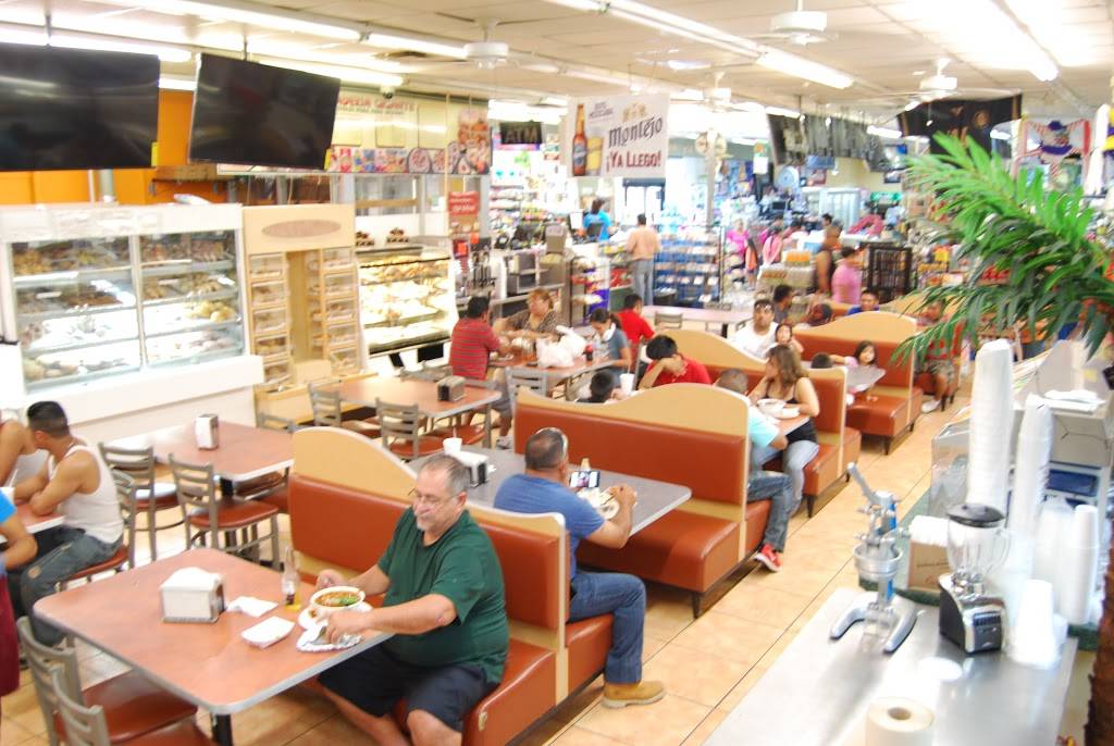 Maxx Foods | restaurant | 4610 Palm Beach Blvd, Fort Myers, FL 33905, USA | 2399890009 OR +1 239-989-0009