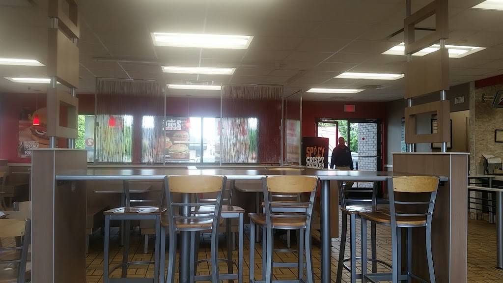 Burger King | restaurant | 454 Murfreesboro Rd, Nashville, TN 37210, USA | 6157702964 OR +1 615-770-2964