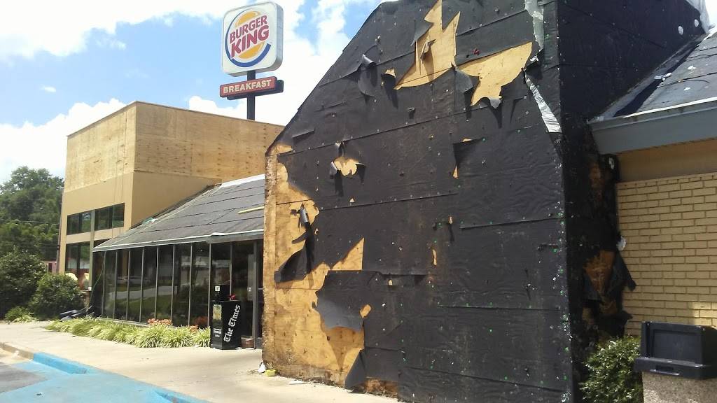 Burger King | restaurant | 323 S Main St, Cleveland, GA 30528, USA | 7068659777 OR +1 706-865-9777