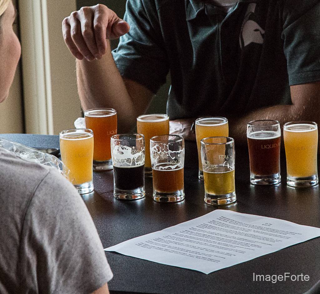 Ozones Brewhouse | restaurant | 305 Beaver St, Lansing, MI 48906, USA | 5179992739 OR +1 517-999-2739