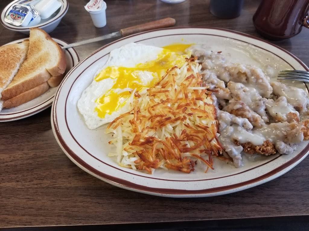 M.C.s Country Cafe | cafe | 756 US-30, Carroll, IA 51401, USA | 7127926331 OR +1 712-792-6331