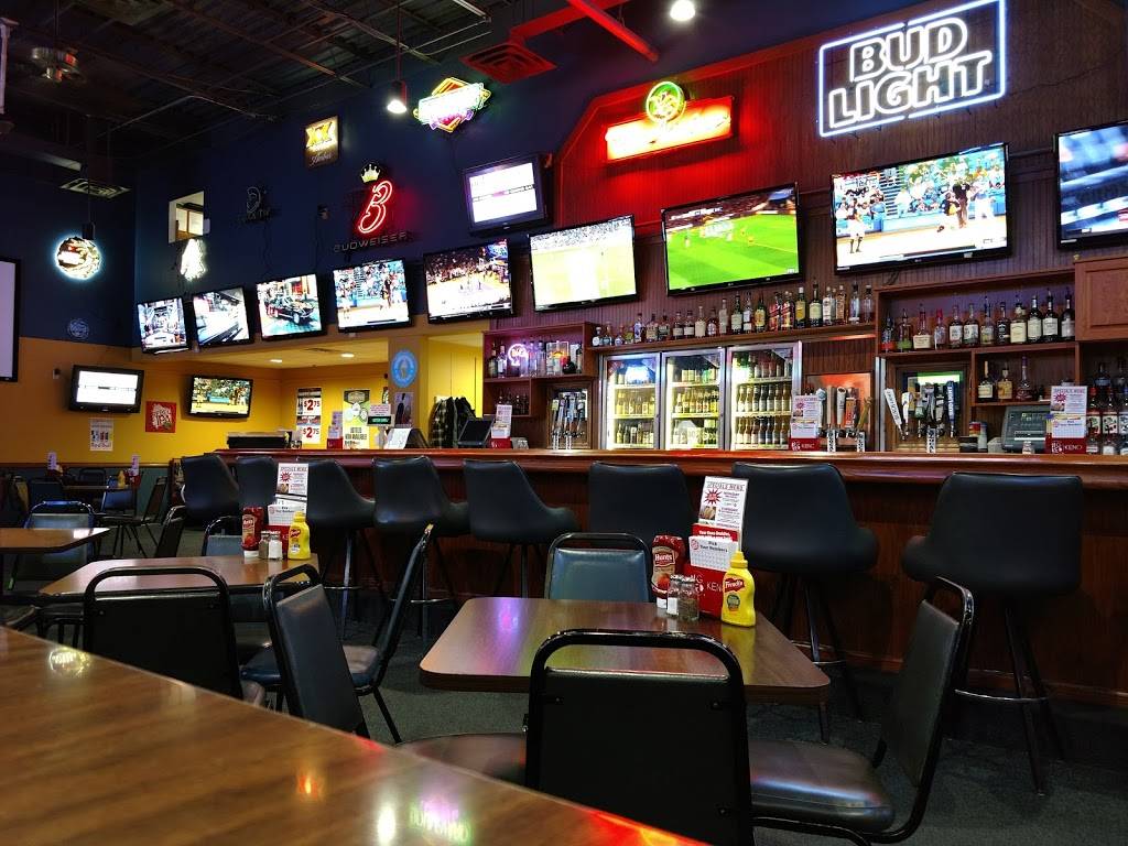 Brewskys Food & Spirits South | restaurant | 1602 South St, Lincoln, NE 68502, USA | 4024382739 OR +1 402-438-2739