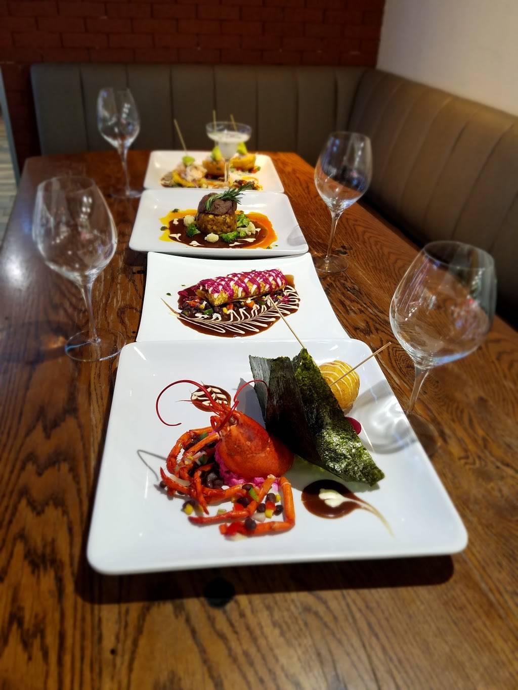 Alberts Mofongo | restaurant | 4762 Broadway, New York, NY 10034, USA | 2125693441 OR +1 212-569-3441