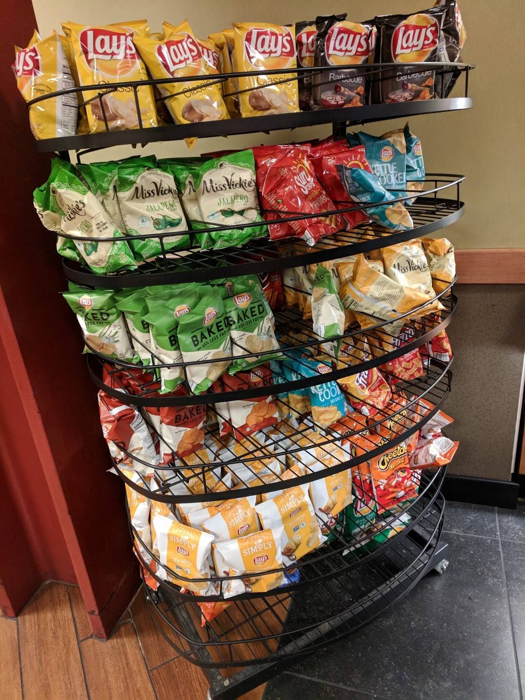 Subway Restaurants | restaurant | 240 E Houston St, San Antonio, TX 78205, USA | 2102242523 OR +1 210-224-2523