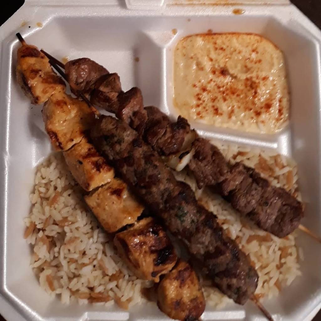 Samias Phoenician Grill | restaurant | 72 Boardman Poland Rd, Boardman, OH 44512, USA | 3307435777 OR +1 330-743-5777