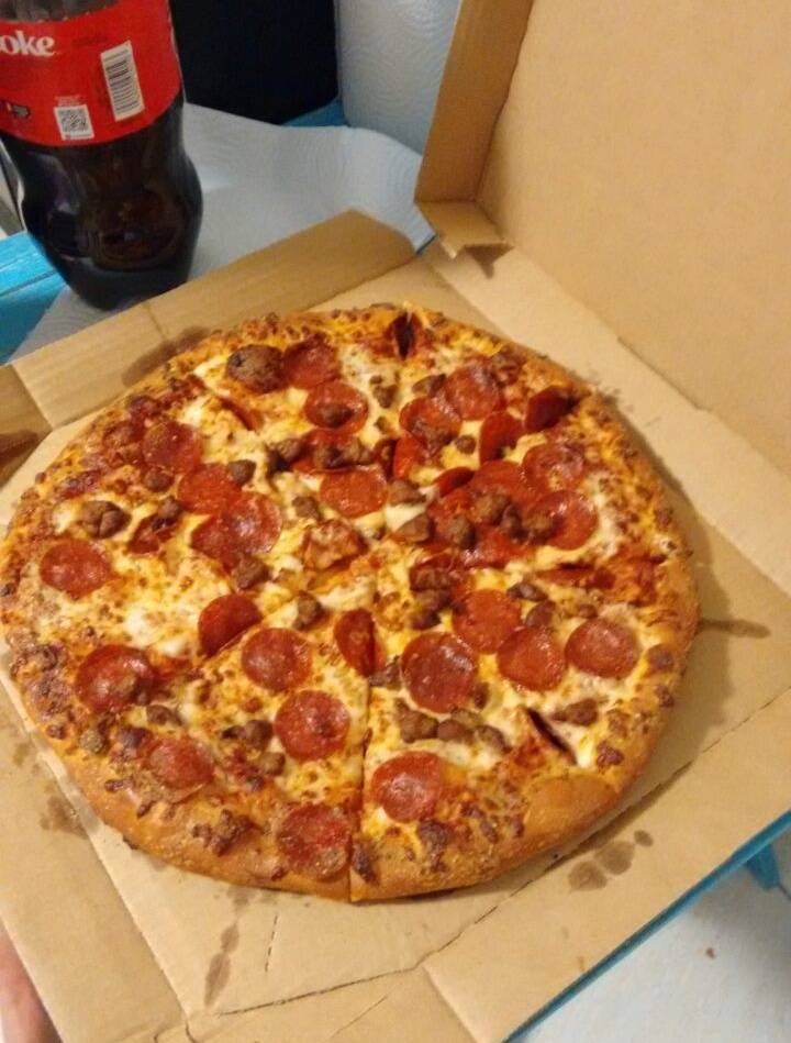 Dominos Pizza | meal delivery | 2001 Biscayne Blvd Ste 103, Miami, FL 33137, USA | 3055730300 OR +1 305-573-0300