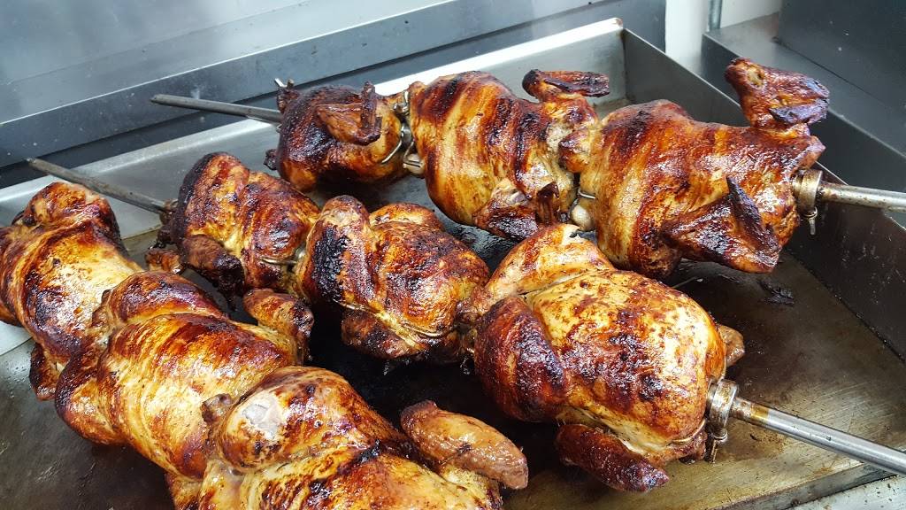 Danbury Deli & Market | restaurant | 216 White St, Danbury, CT 06810, USA | 2037312767 OR +1 203-731-2767