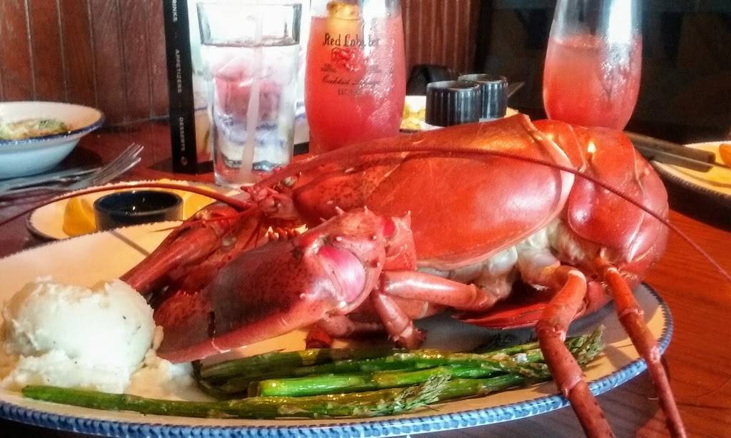 Red Lobster | restaurant | 333 S. Towne East Mall Drive, Wichita, KS 67207, USA | 3166879247 OR +1 316-687-9247