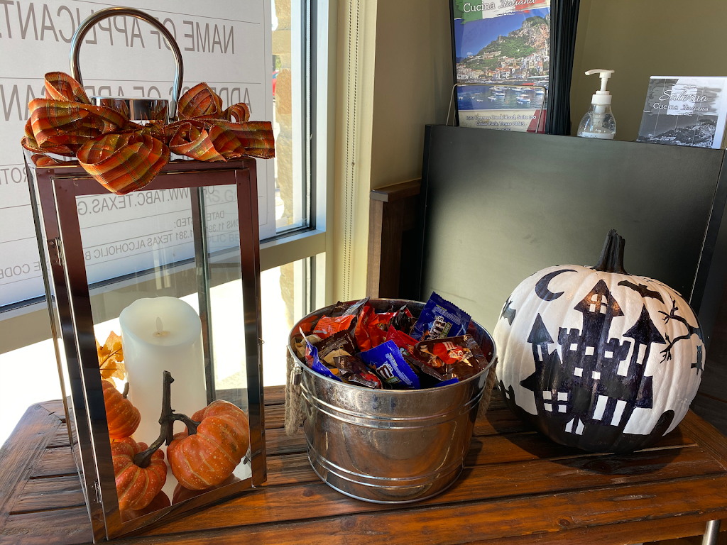 Salerno cucina italiana | restaurant | 1310 Cypress Creek Road suit 120, Cedar Park, TX 78613, USA | 5123519580 OR +1 512-351-9580