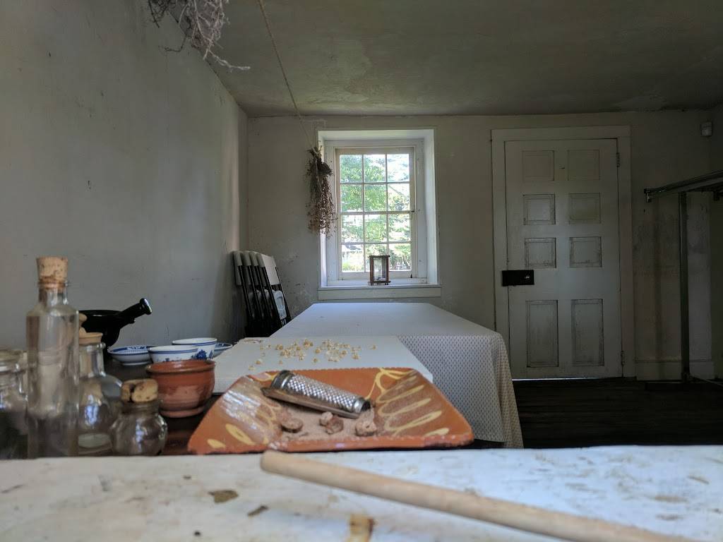 Washington Crossing Inn | restaurant | 1295 General Washington Memorial Blvd, Washington Crossing, PA 18977, USA | 2154933634 OR +1 215-493-3634