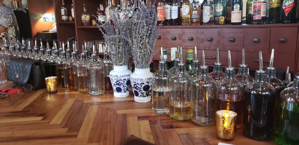 Bar 1903 | restaurant | 209 E Park Ave, Tallahassee, FL 32301, USA | 8503549739 OR +1 850-354-9739