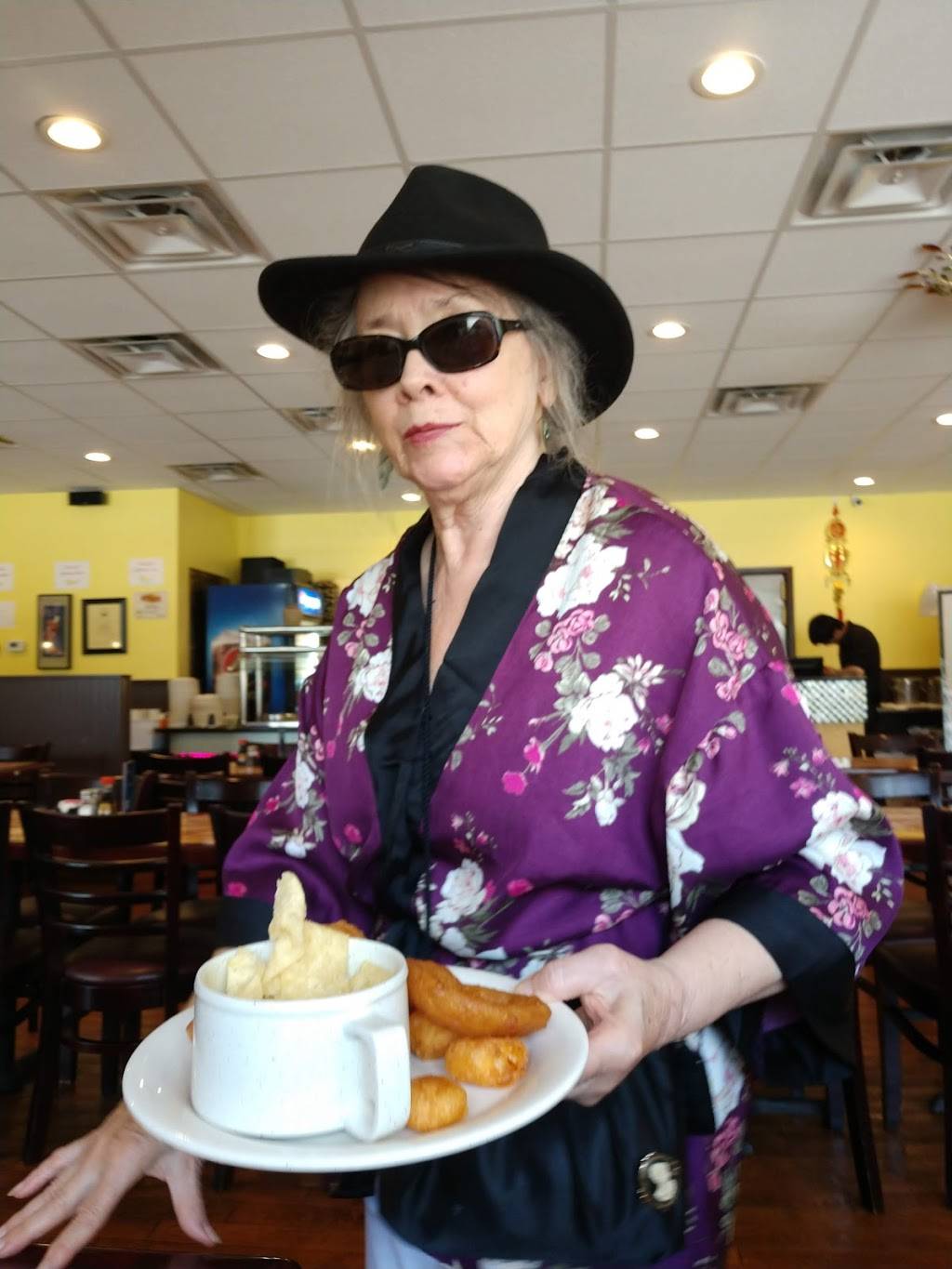 Peking Chinese Restaurant | restaurant | 33 Boone Ridge Road, Hazard, KY 41701, USA | 6064395001 OR +1 606-439-5001