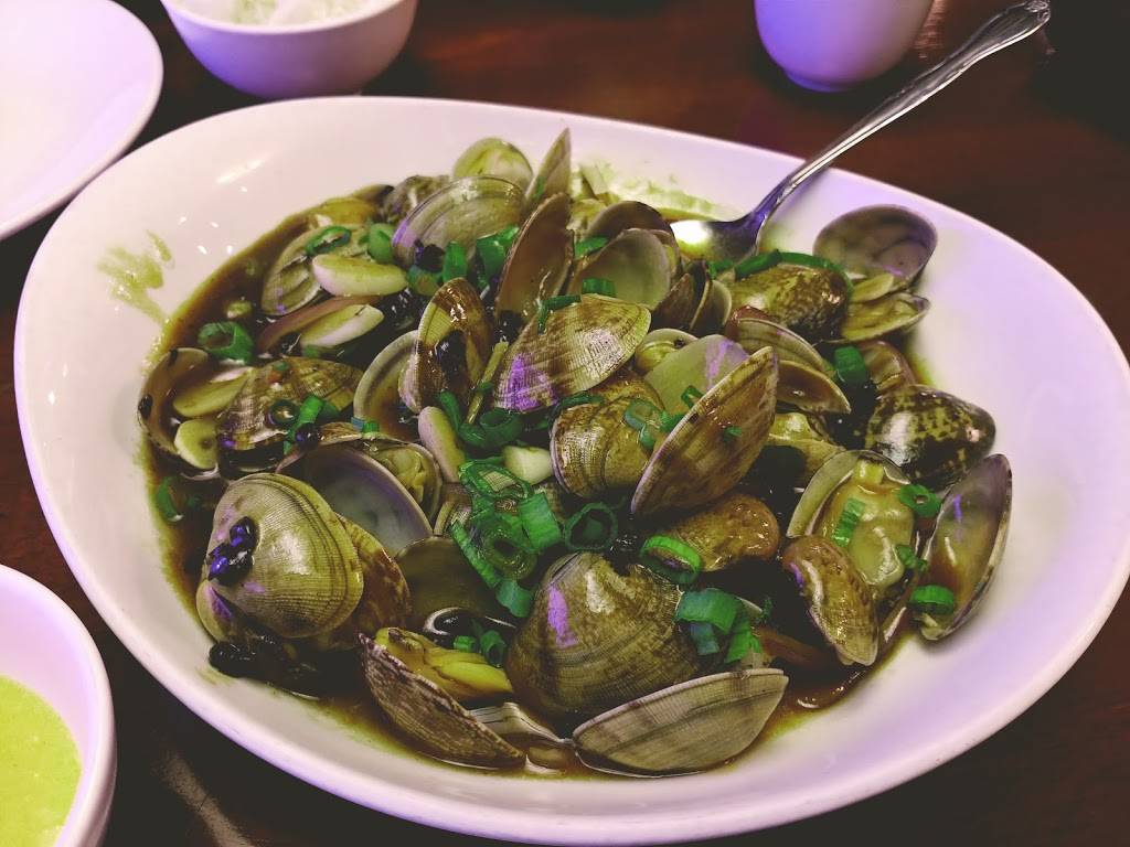 Eastern Pearl | restaurant | 938 Maple Rd, Buffalo, NY 14221, USA | 7162048898 OR +1 716-204-8898