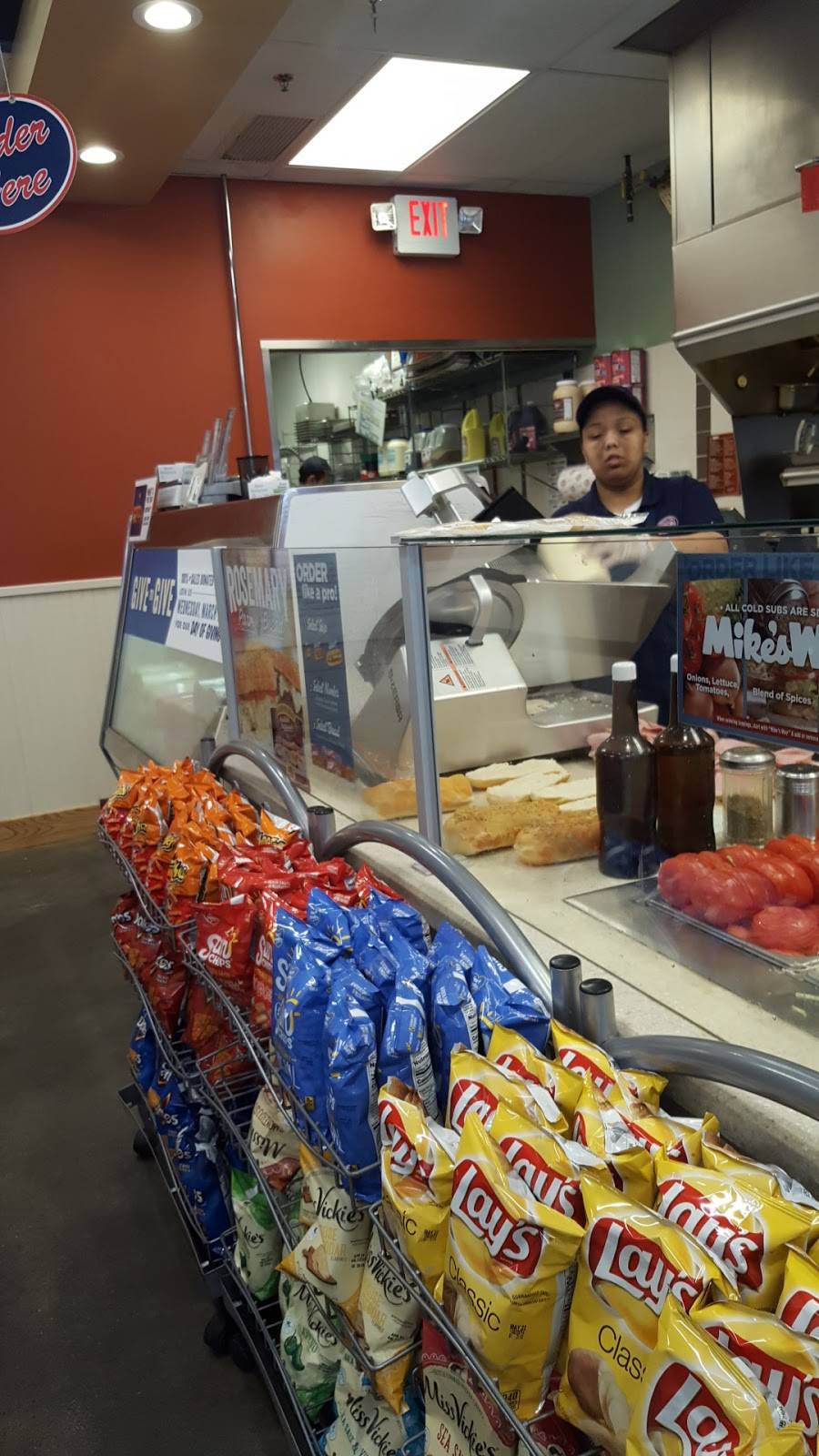 Jersey Mikes Subs | meal takeaway | 2672 Avenir Pl, Vienna, VA 22180, USA | 7036987827 OR +1 703-698-7827