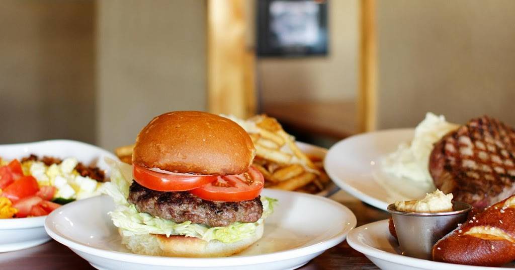 1455 Grill | restaurant | 1455 W Elliot Rd #101, Gilbert, AZ 85233, USA | 4809392077 OR +1 480-939-2077