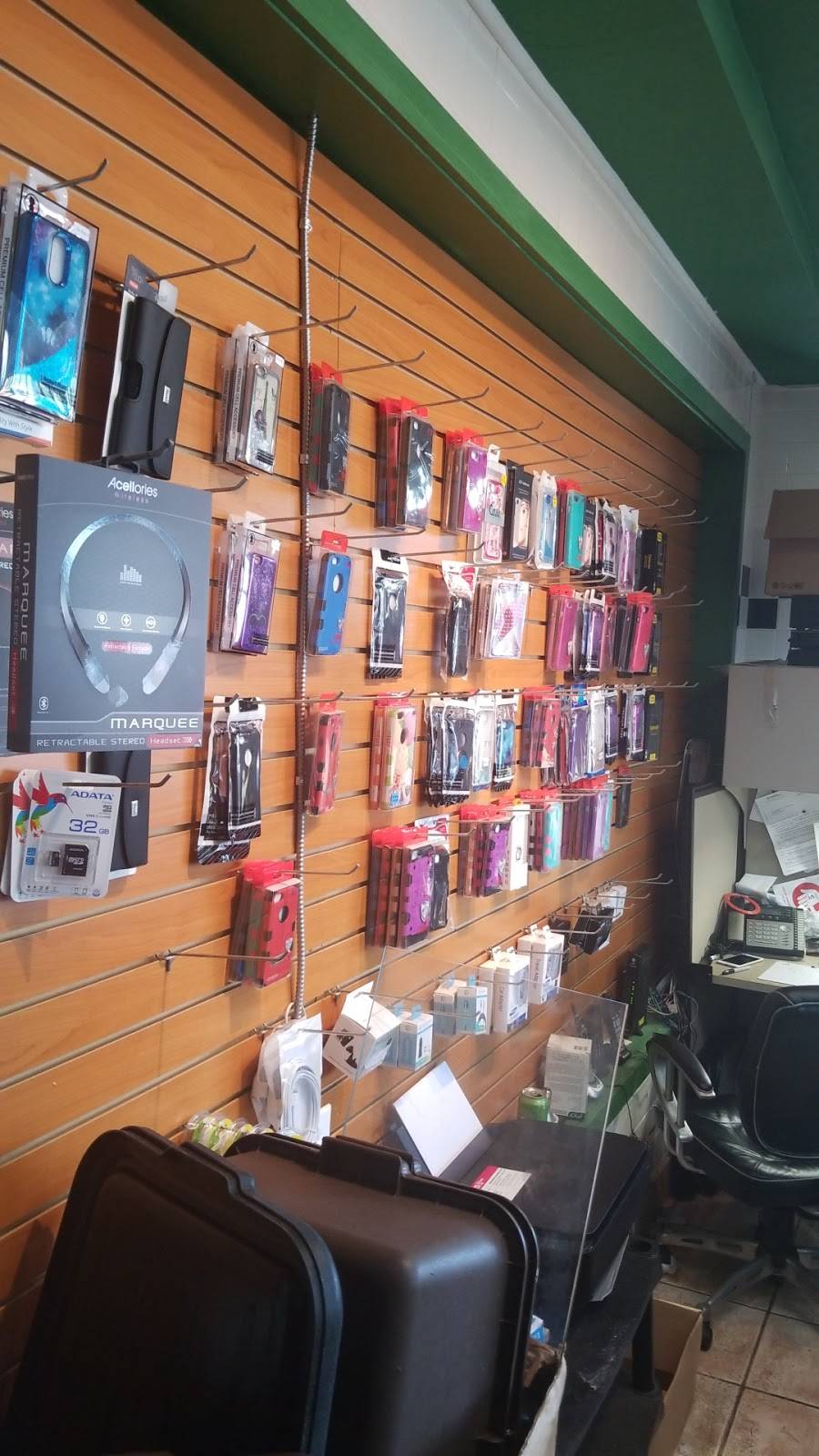 Ocean Fish & Chicken | restaurant | 3732 East 8 Mile Road, Detroit, MI 48234, USA | 3138937333 OR +1 313-893-7333