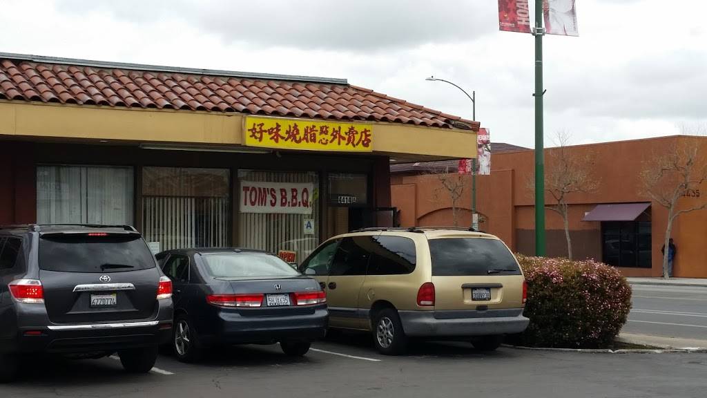 Toms Chinese BBQ | restaurant | 4414 University Ave # A, San Diego, CA 92105, USA | 6195638225 OR +1 619-563-8225