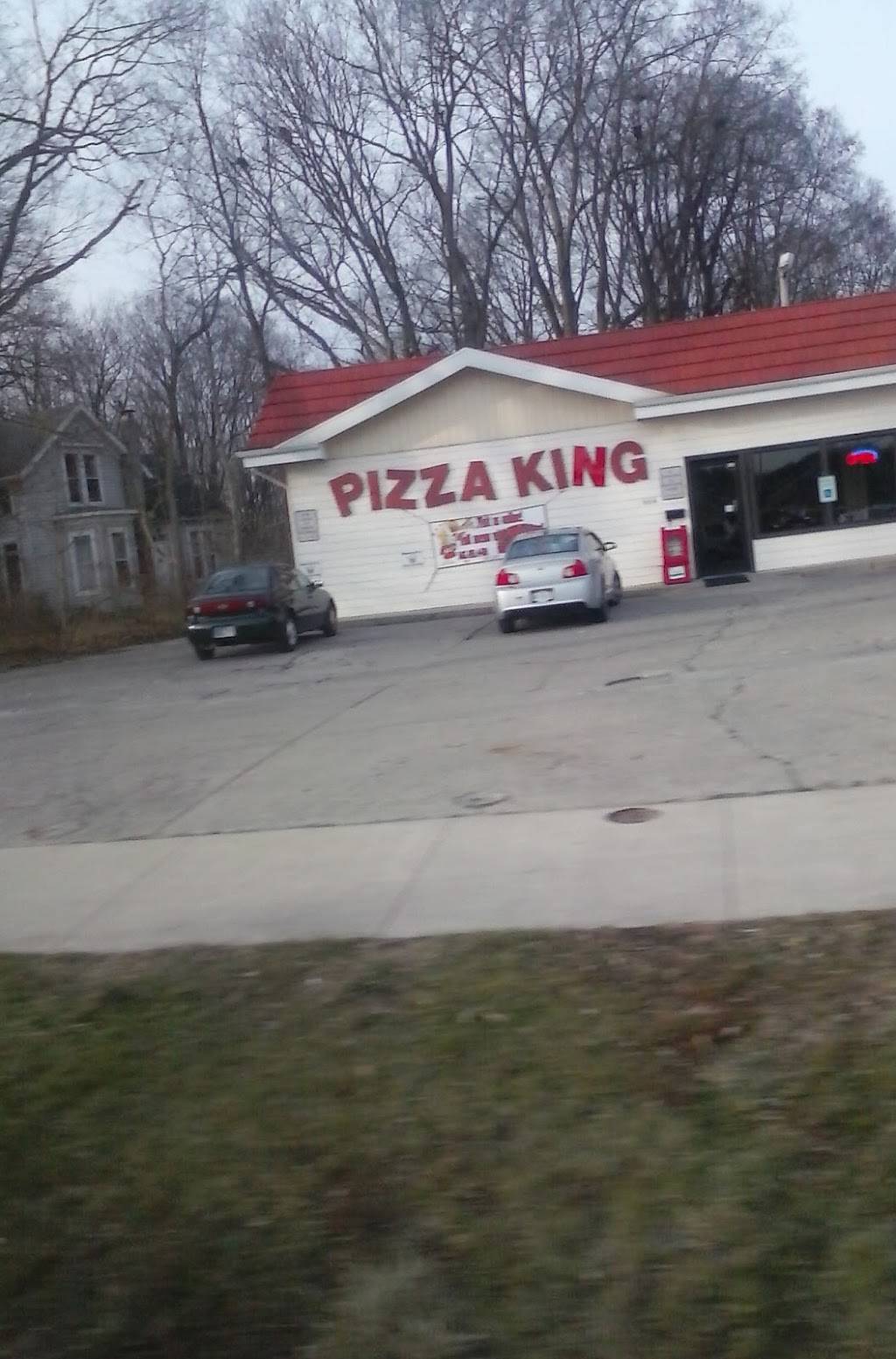 Pizza King | restaurant | 664 W Main St, Peru, IN 46970, USA | 7654734431 OR +1 765-473-4431