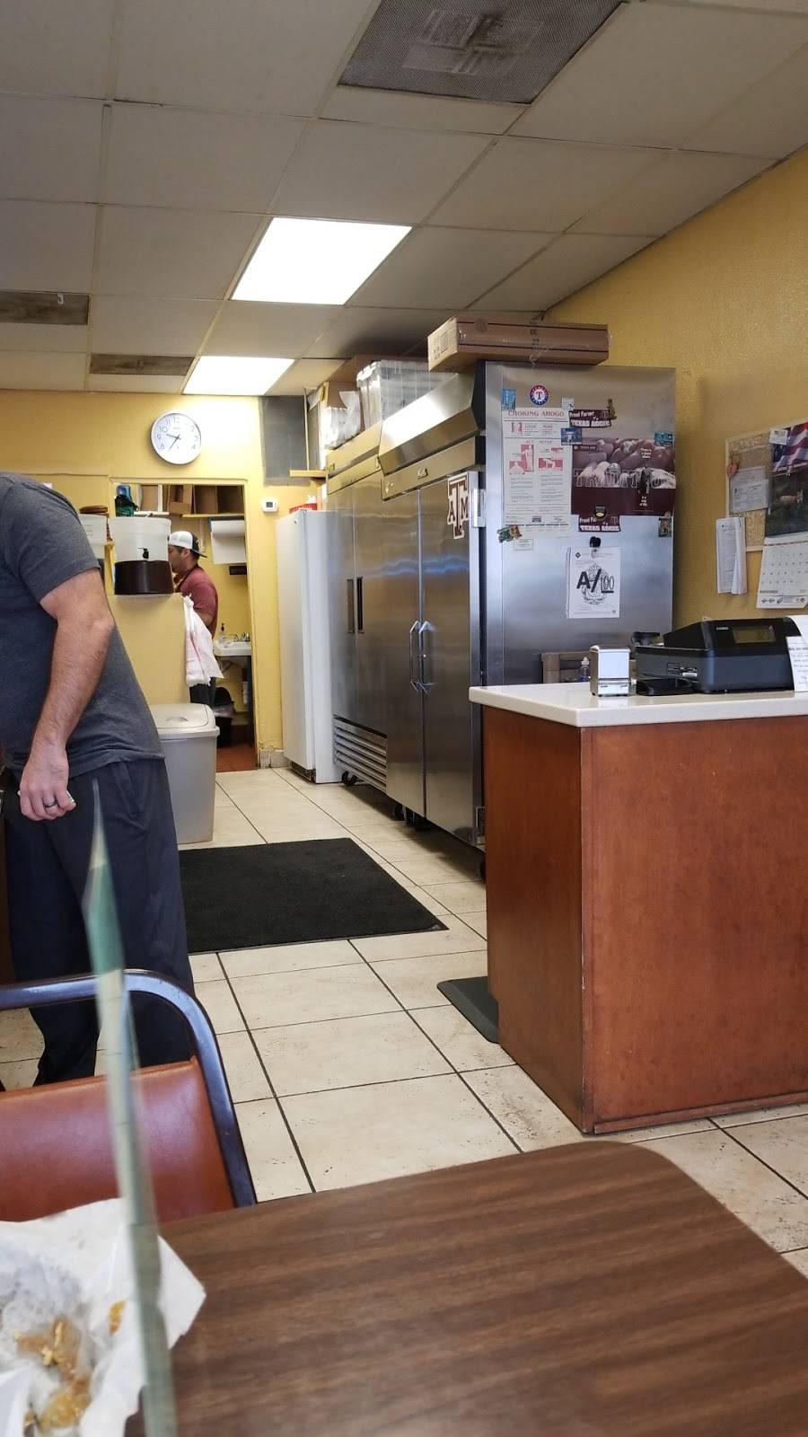 La Cocinita | restaurant | 701 Rhapsody Drive, San Antonio, TX 78216, USA | 2109796711 OR +1 210-979-6711