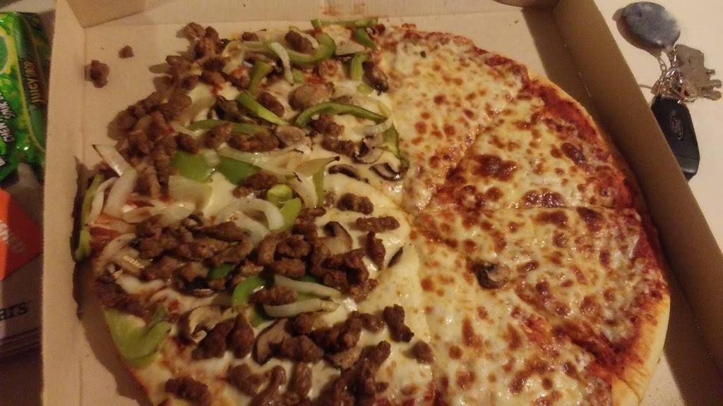 Little Caesars Pizza | meal takeaway | 1060 Fresno St, Fresno, CA 93706, USA | 5592332000 OR +1 559-233-2000