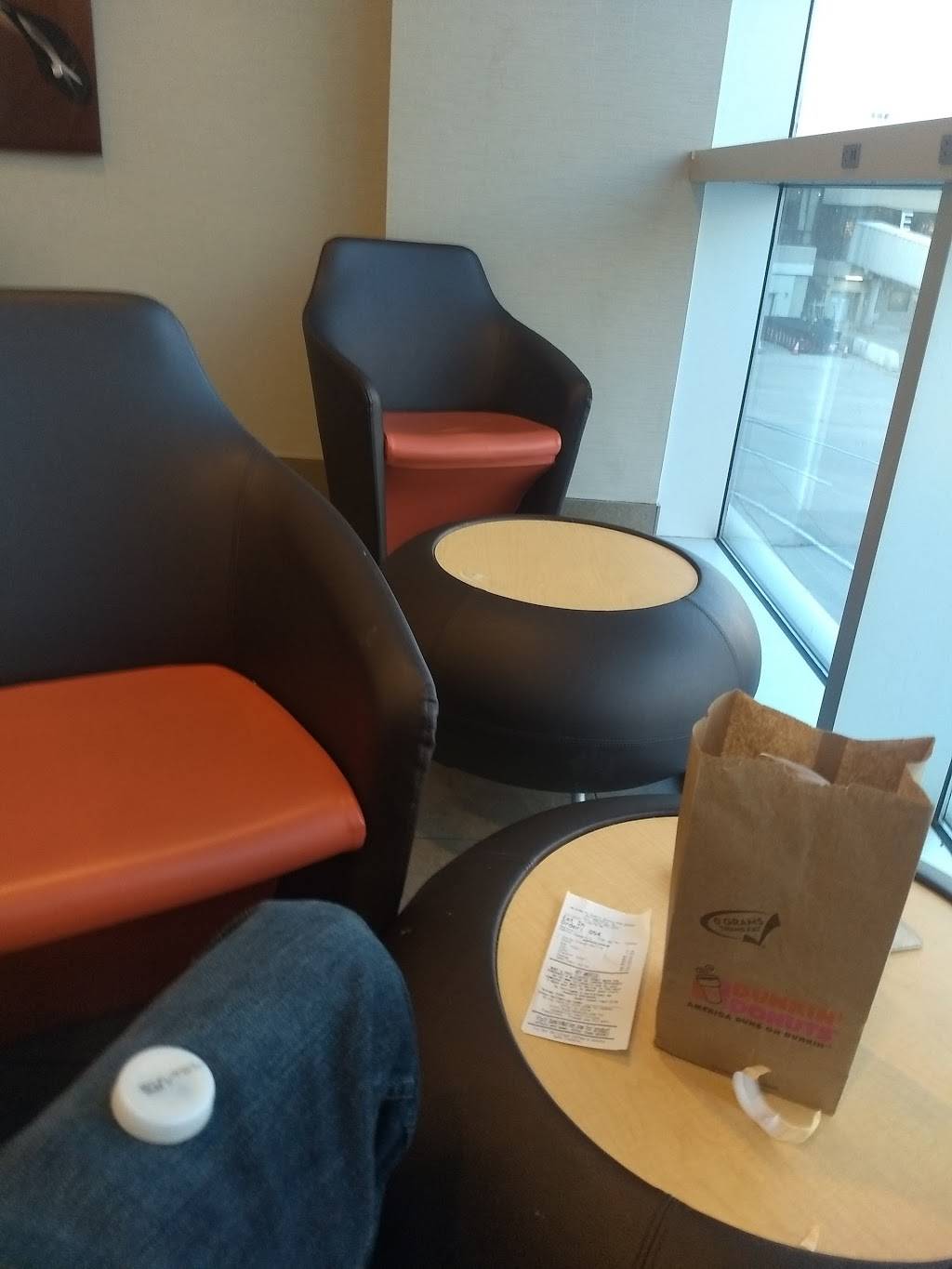 CIBO Express Gourmet Market | restaurant | 8500 Essington Ave, Philadelphia, PA 19153, USA | 8007454283 OR +1 800-745-4283