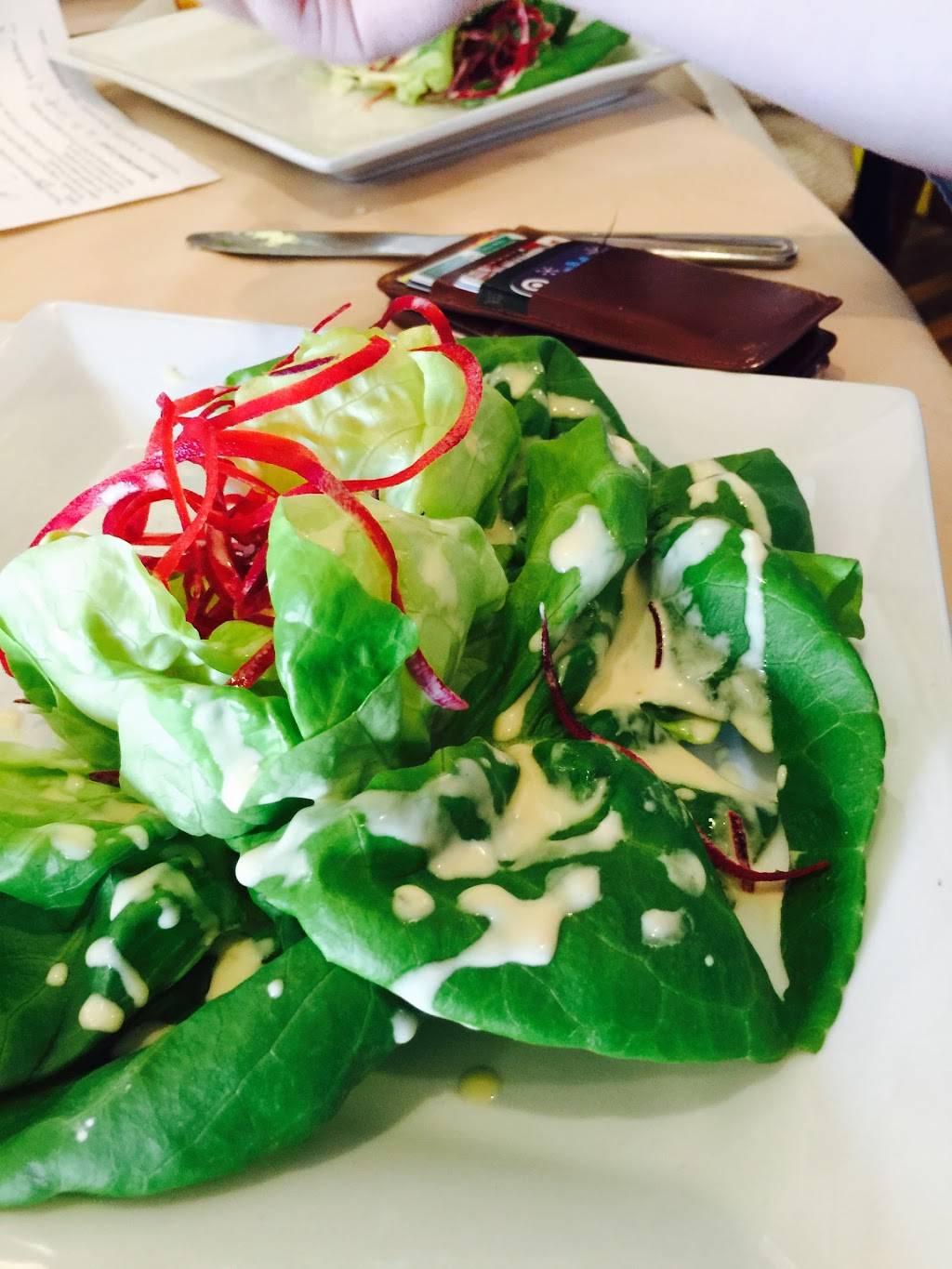 D & J Bistro | restaurant | 466 S Rand Rd, Lake Zurich, IL 60047, USA | 8474388001 OR +1 847-438-8001