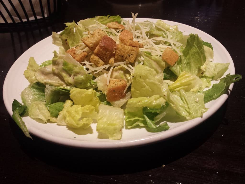 Carrabbas Italian Grill | restaurant | 7900 Lyles Ln NW, Concord, NC 28027, USA | 7049793224 OR +1 704-979-3224