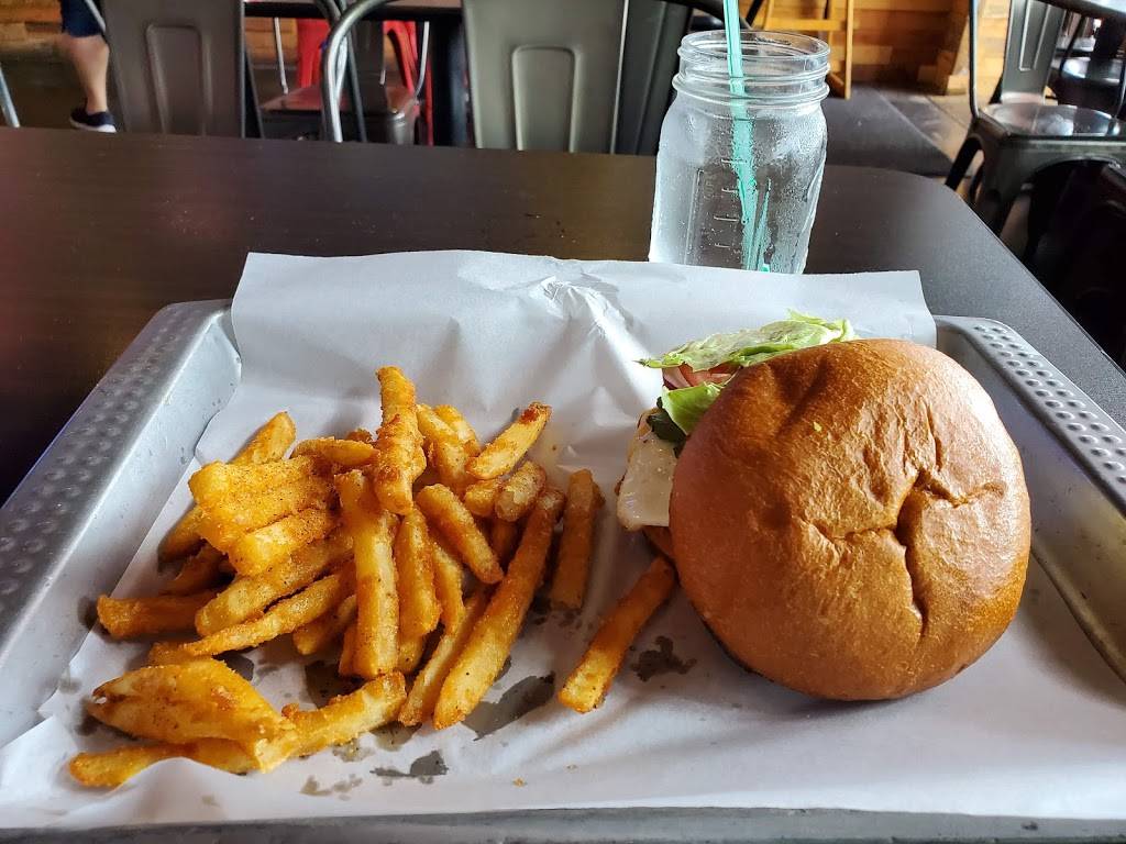 Burgers & Barley | restaurant | 1890 Bonanza Dr Unit 111, Park City, UT 84060, USA | 4356021170 OR +1 435-602-1170
