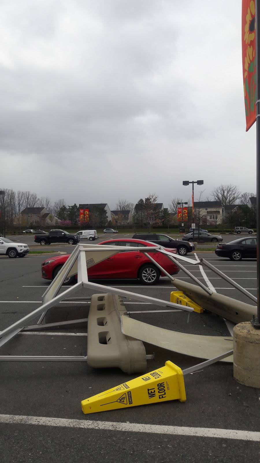 Braemar Village Center | shopping mall | 12713-12891 Braemar Village Pz, Bristow, VA 20136, USA | 7034424300 OR +1 703-442-4300